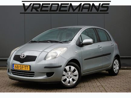 Toyota Yaris 0