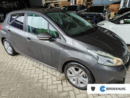 Peugeot 208 0