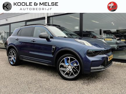 Lynk & Co 01 0
