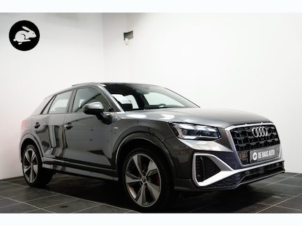 Audi Q2 0