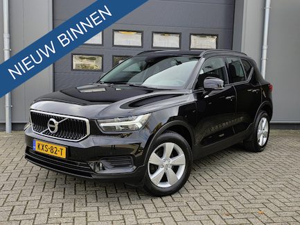 Volvo XC40 0