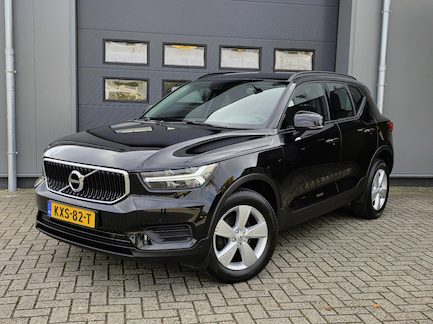 Volvo XC40 0