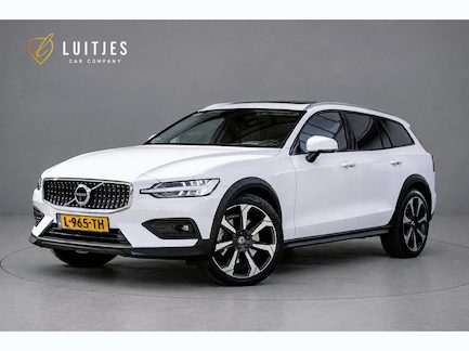 Volvo V60 Cross Country 0