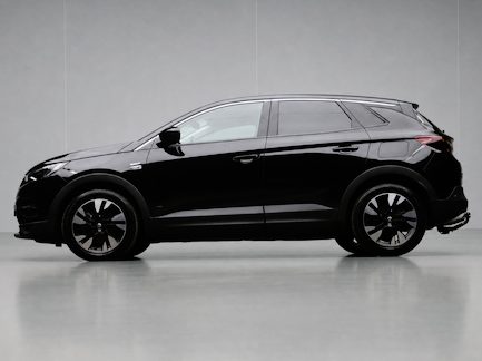 Opel Grandland 0