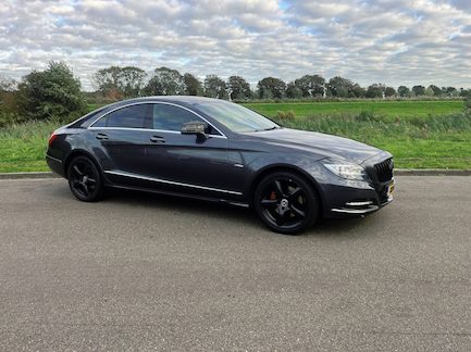 Mercedes-Benz CLS 0