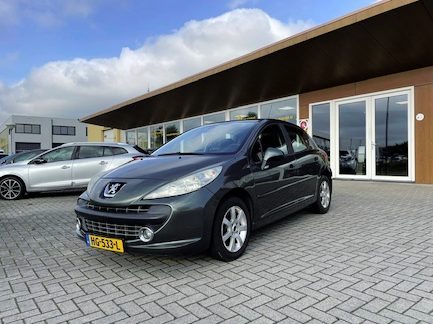 Peugeot 207 0