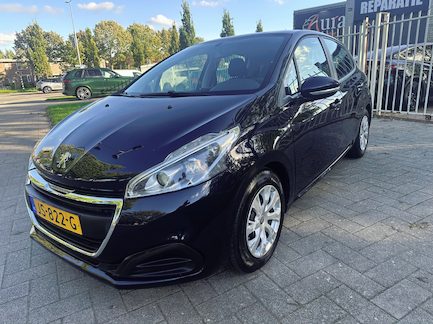 Peugeot 208 0