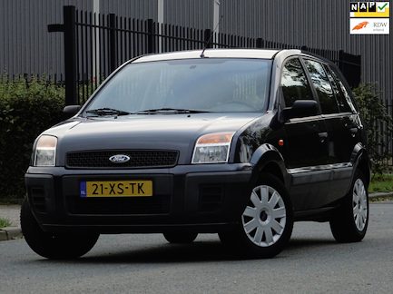 Ford Fusion 0