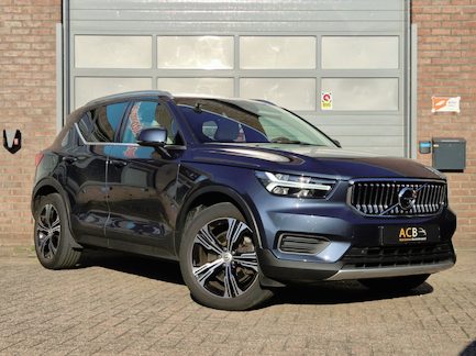 Volvo XC40 0