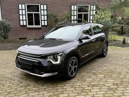 Kia Niro Hybrid 0