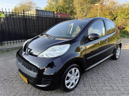 Peugeot 107 0
