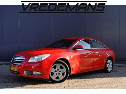 Opel Insignia 0