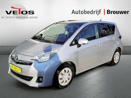 Toyota Verso-S 0
