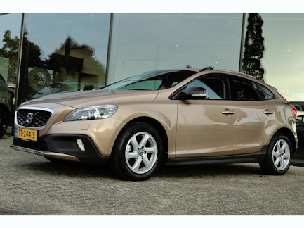 Volvo V40 Cross Country 0