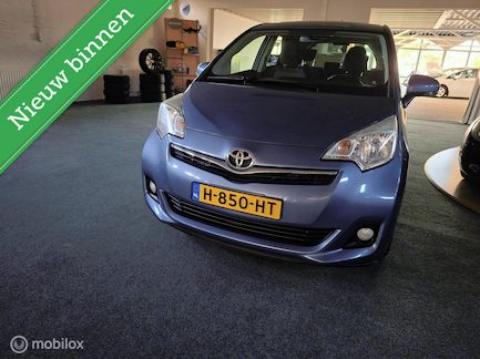 Toyota Verso-S 0