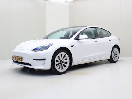 Tesla Model 3 0