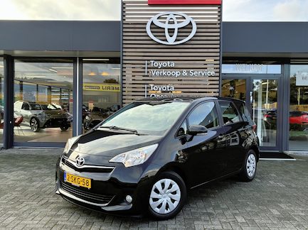 Toyota Verso-S 0