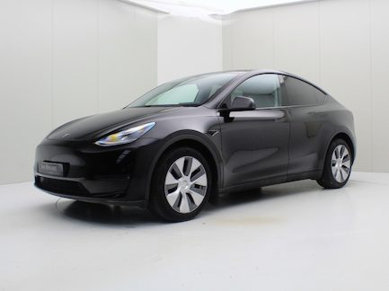 Tesla Model Y 0