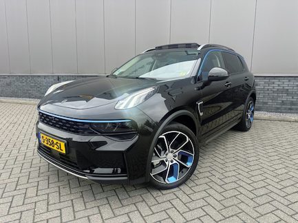 Lynk & Co 01 0