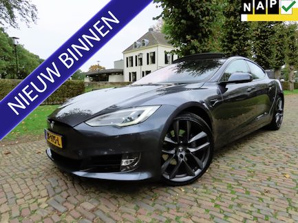 Tesla Model S 0