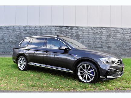 Volkswagen Passat 0