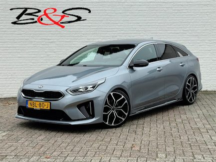 Kia ProCeed 0