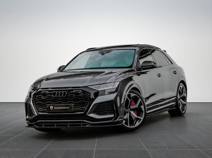 Audi RS Q8 0