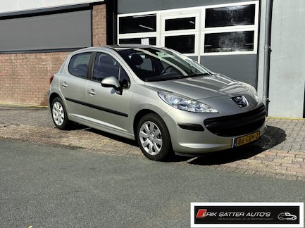 Peugeot 207 0