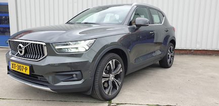 Volvo XC40 0