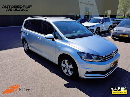 Volkswagen Touran 0