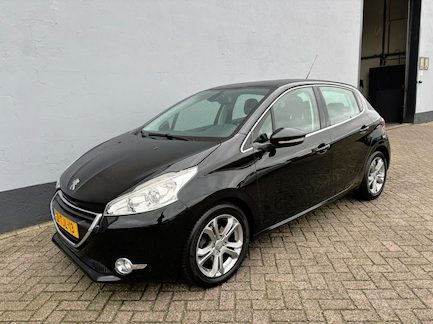 Peugeot 208 0