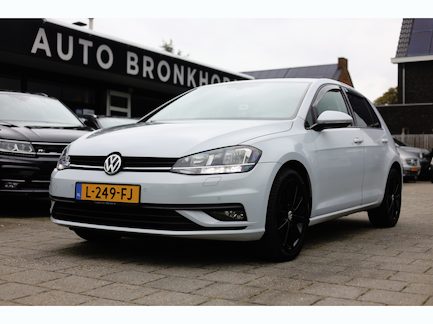 Volkswagen Golf 0