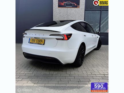 Tesla Model 3 0