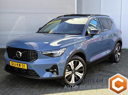 Volvo XC40 0