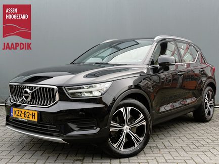 Volvo XC40 0