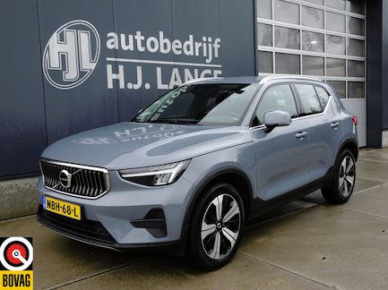 Volvo XC40 0