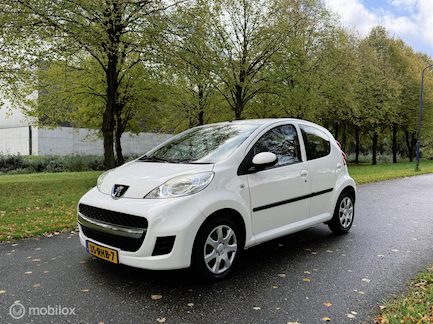 Peugeot 107 0