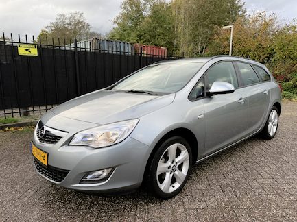 Opel Astra 0