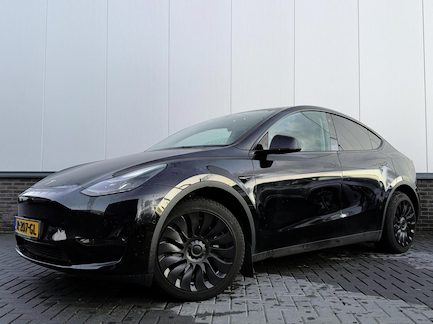 Tesla Model Y 0