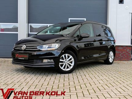 Volkswagen Touran 0
