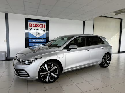 Volkswagen Golf 0