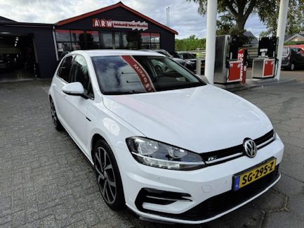 Volkswagen Golf 0
