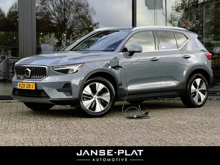 Volvo XC40 0