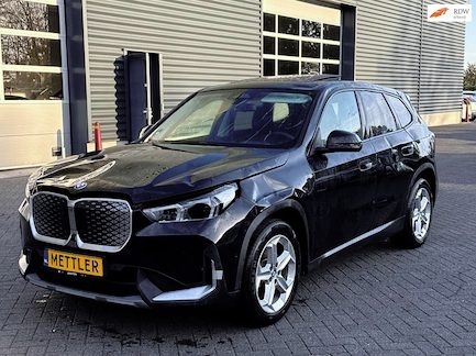 BMW iX1 0