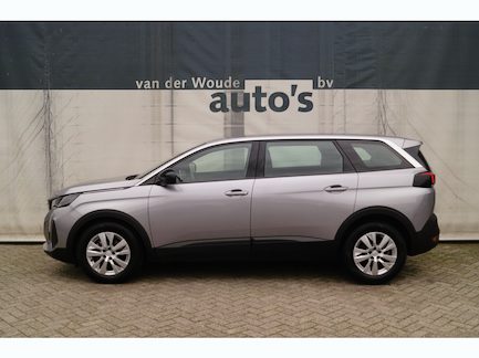 Peugeot 5008 0