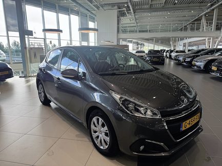 Peugeot 208 0