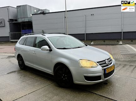 Volkswagen Golf 0