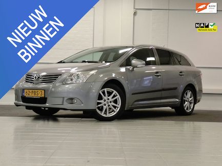Toyota Avensis 0