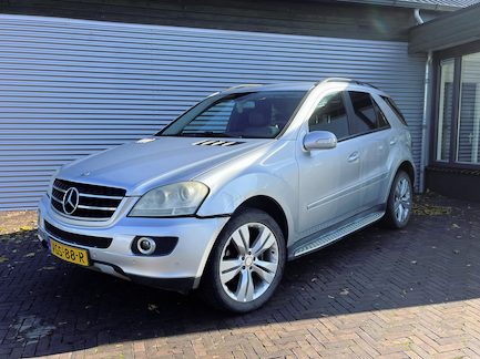Mercedes-Benz ML-klasse 0