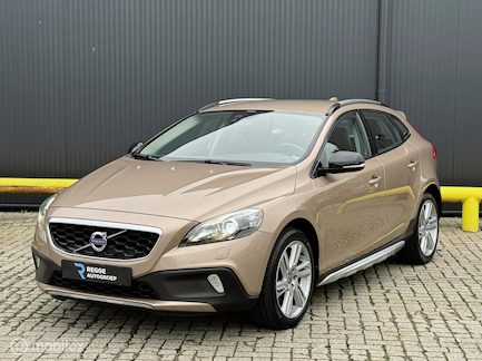 Volvo V40 Cross Country 0